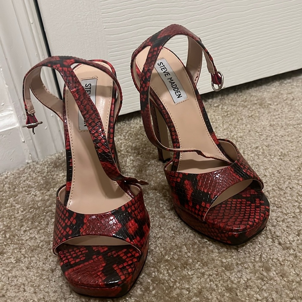 Red Black Steve Madden Stiletto Heels